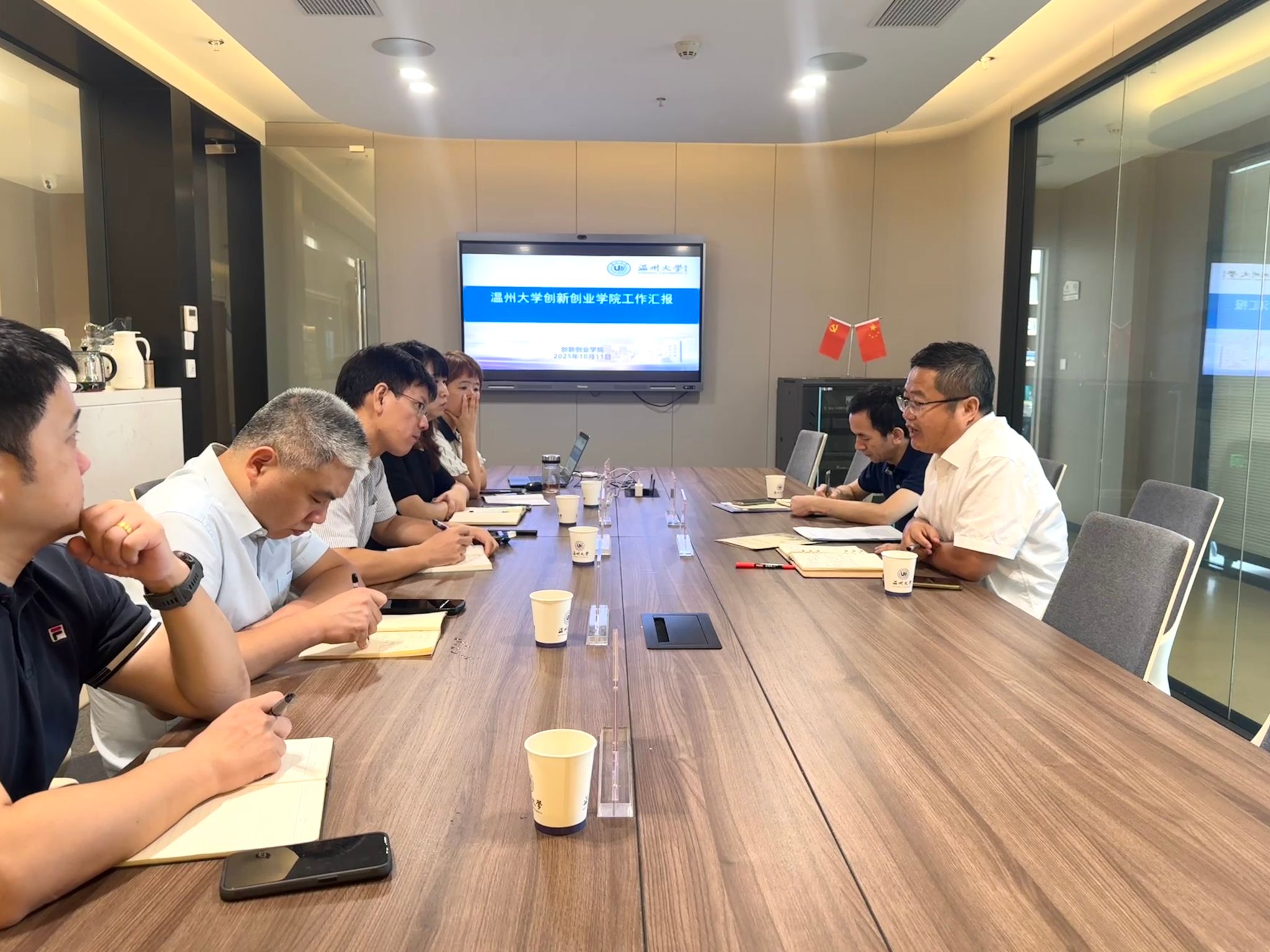 5826f29a21c9d90e7e8bfc515afd1d2b